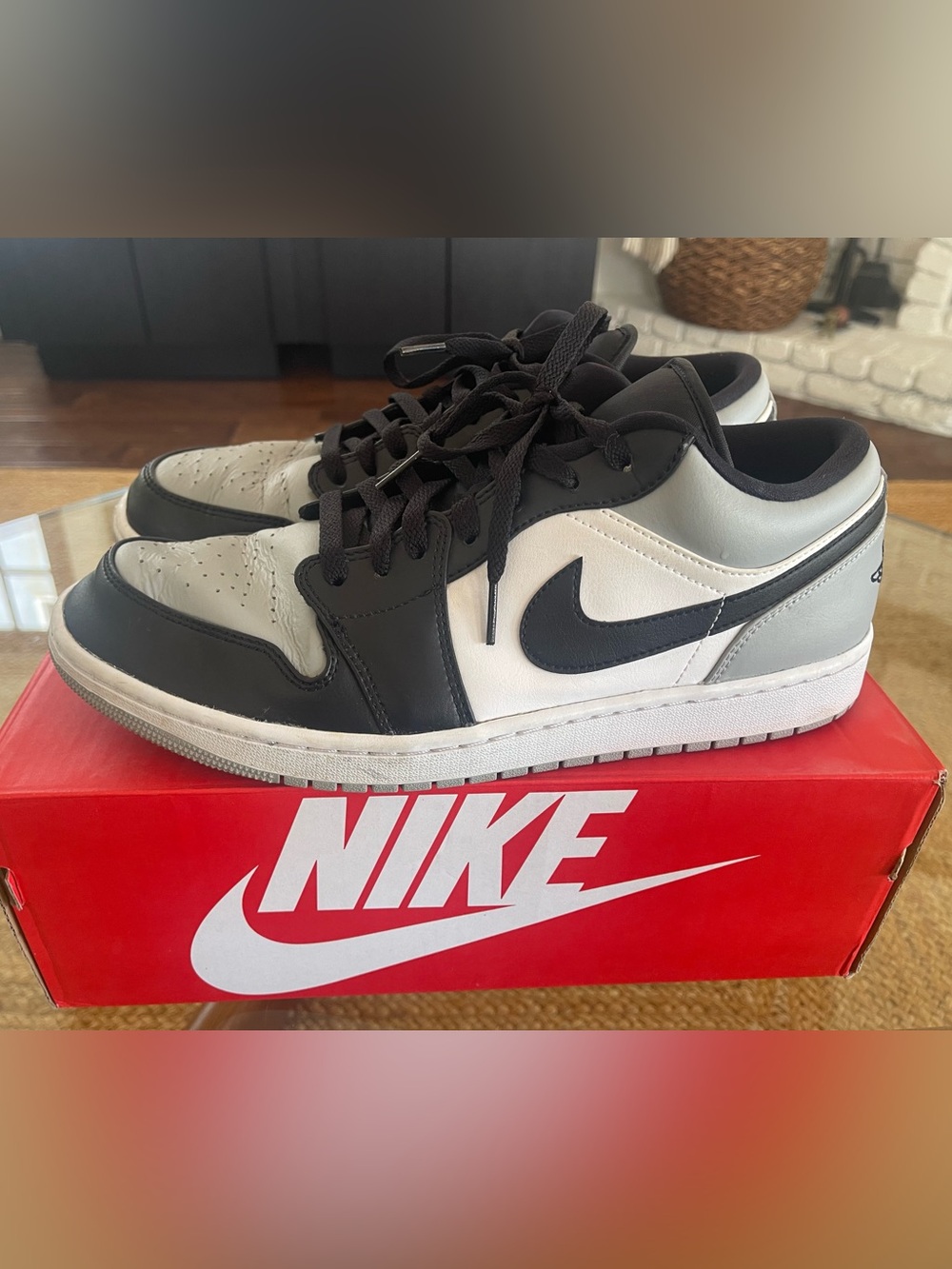 Nike Jordan 1 Low-black/grey/white size 12